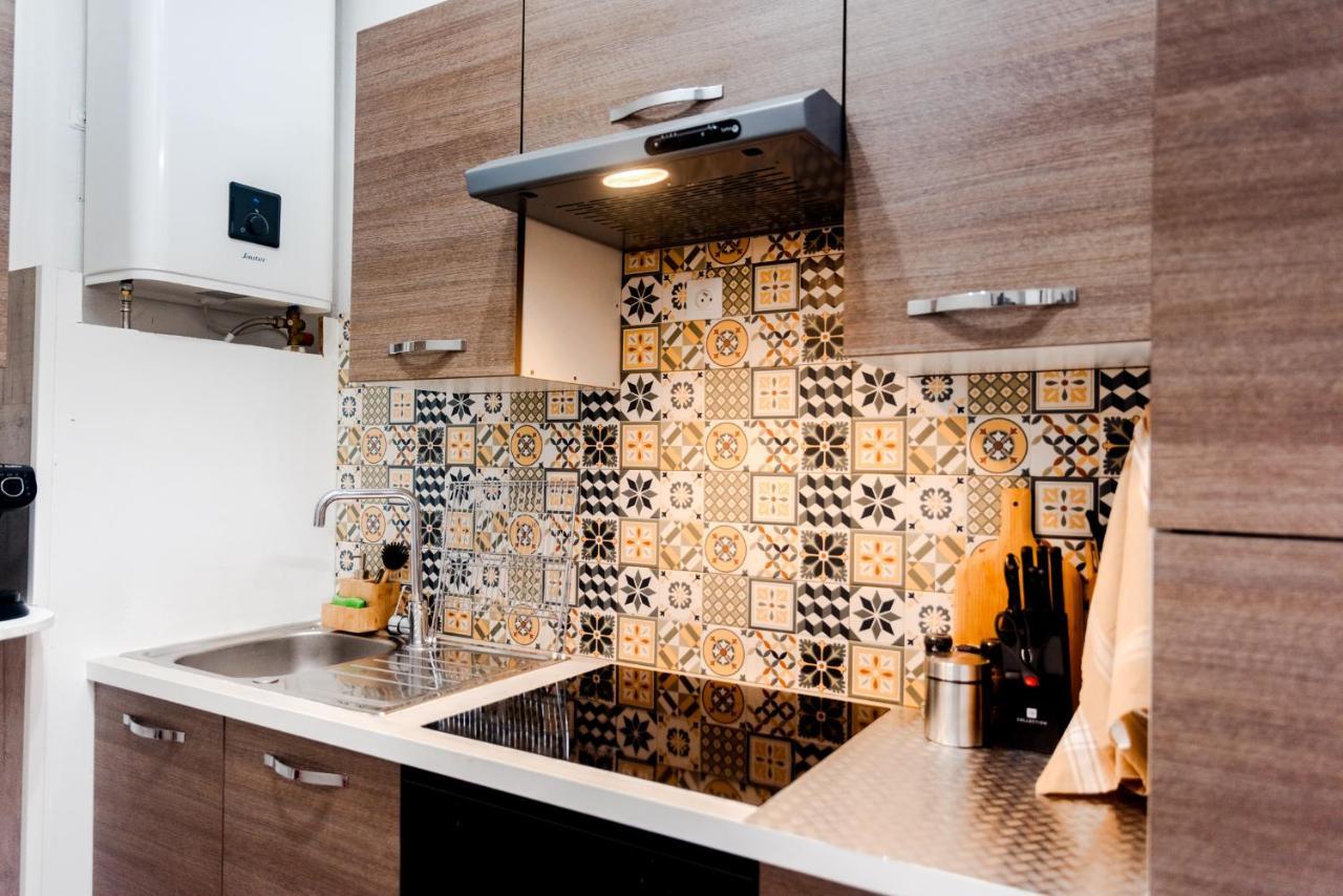 Appartement Moderne Central Avec Piscine, Garage Prive Et Terrasse Sud ユゼ エクステリア 写真