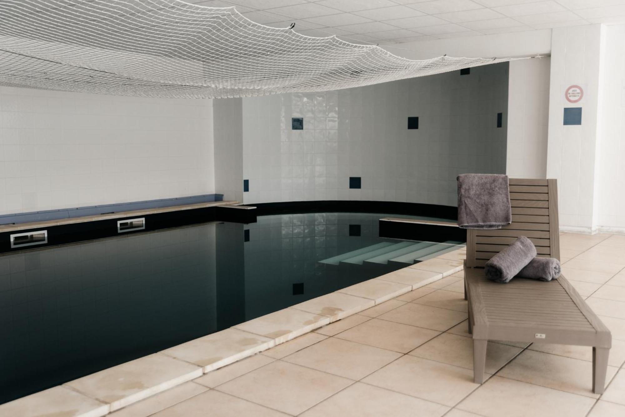 Appartement Moderne Central Avec Piscine, Garage Prive Et Terrasse Sud ユゼ エクステリア 写真